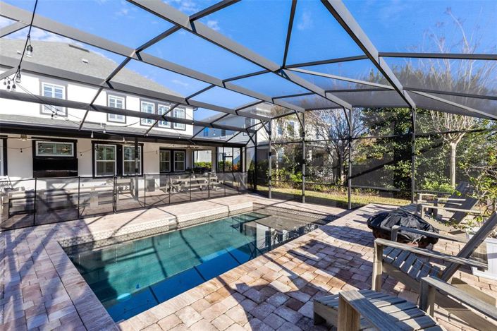 Image No.48-5 Bed House for sale