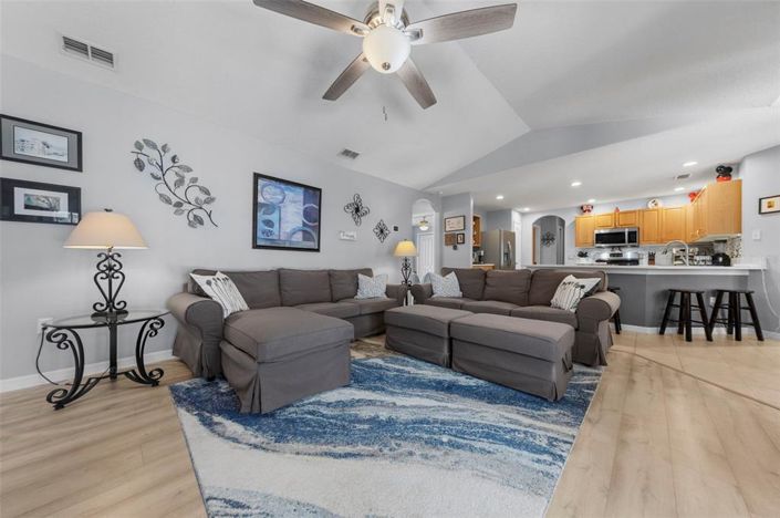 Image No.9-Maison de 4 chambres à vendre à Saint John