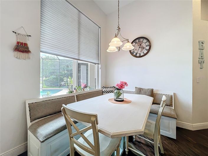 Image No.21-5 Bed House for sale