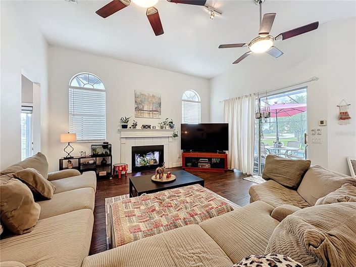 Image No.22-5 Bed House for sale