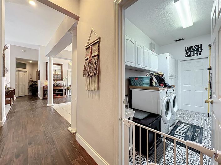 Image No.28-5 Bed House for sale