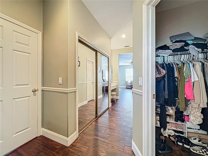 Image No.43-5 Bed House for sale