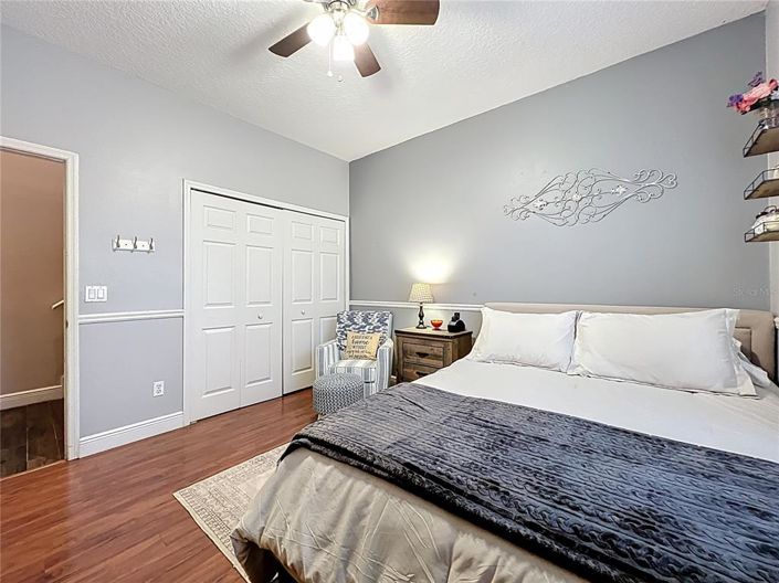 Image No.48-5 Bed House for sale