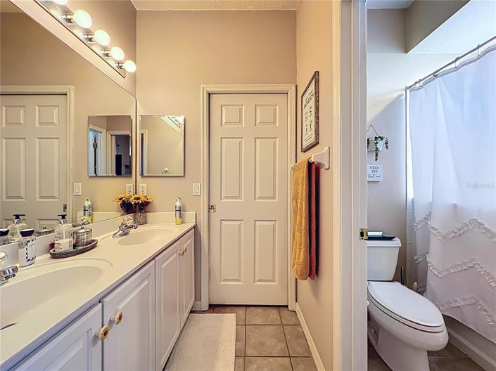 Image No.52-5 Bed House for sale