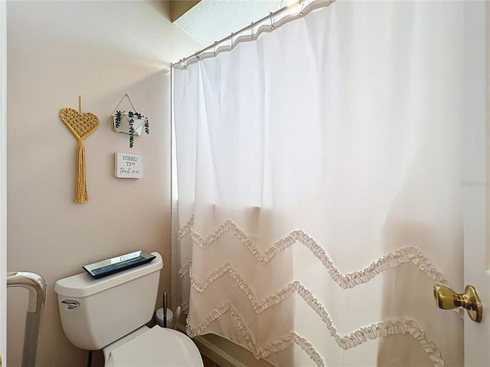 Image No.54-5 Bed House for sale