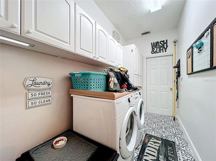 Image No.57-5 Bed House for sale