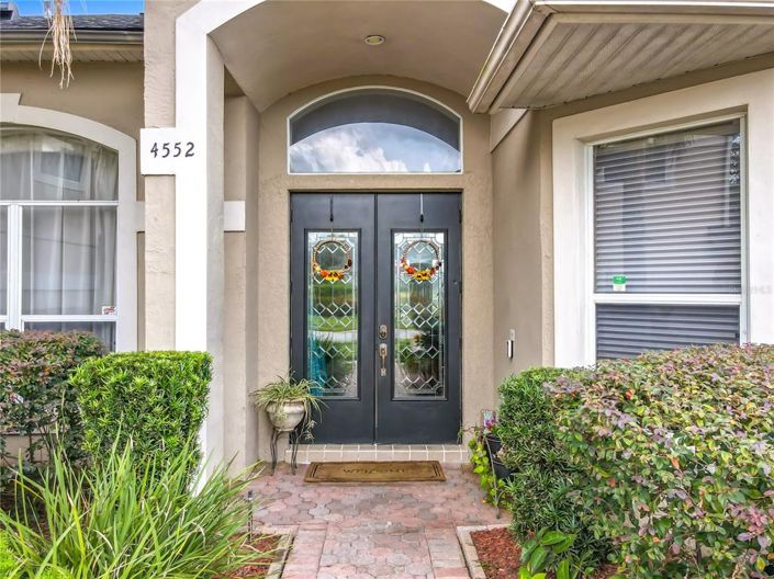 Image No.8-5 Bed House for sale