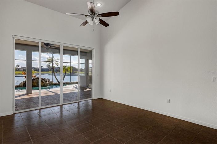 Image No.20-Maison de 4 chambres à vendre à Saint John