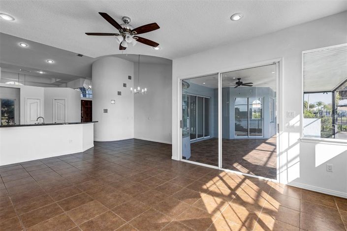 Image No.35-Maison de 4 chambres à vendre à Saint John