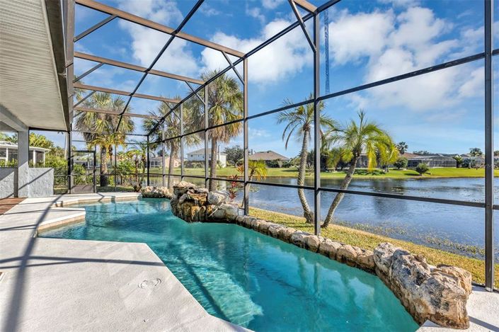 Image No.9-Maison de 4 chambres à vendre à Saint John