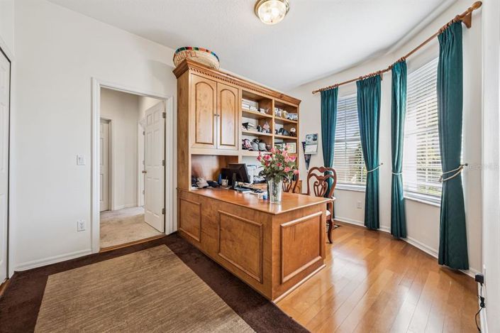 Image No.10-5 Bed House for sale