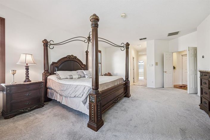 Image No.21-5 Bed House for sale