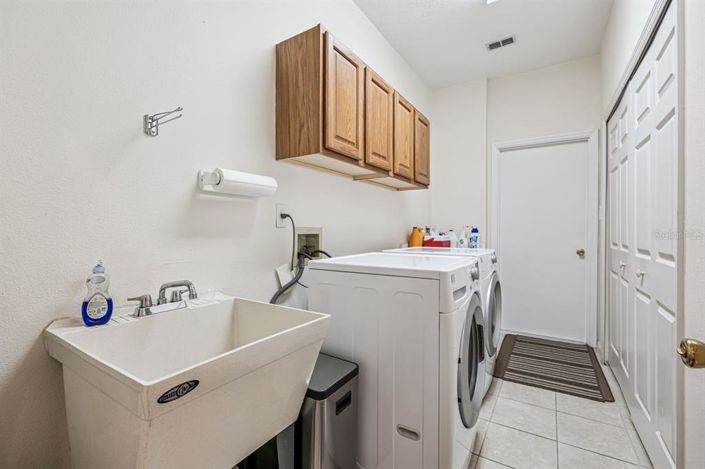 Image No.33-5 Bed House for sale