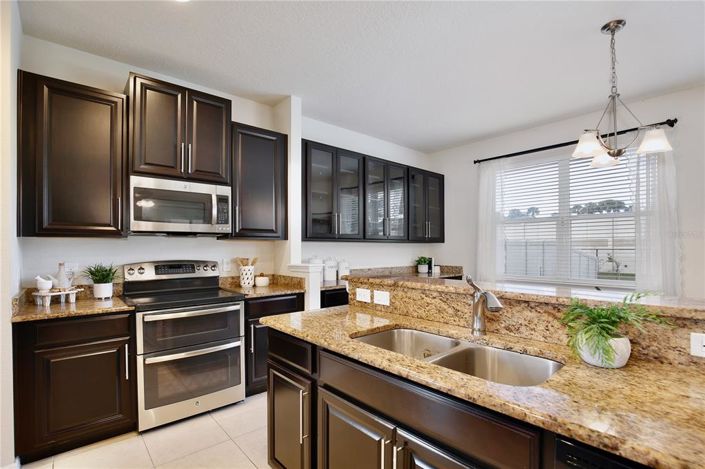 Image No.15-4 Bed House for sale