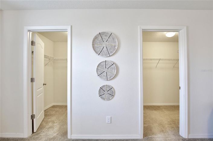 Image No.22-4 Bed House for sale