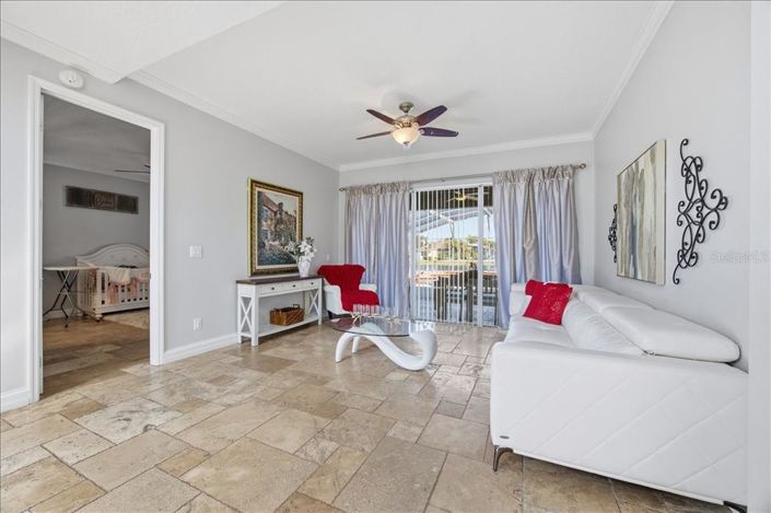 Image No.5-Maison de 5 chambres à vendre à Saint John