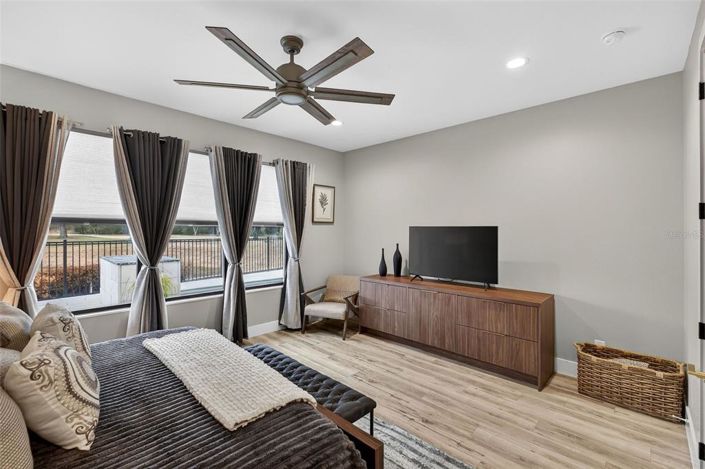 Image No.32-3 Bed House for sale