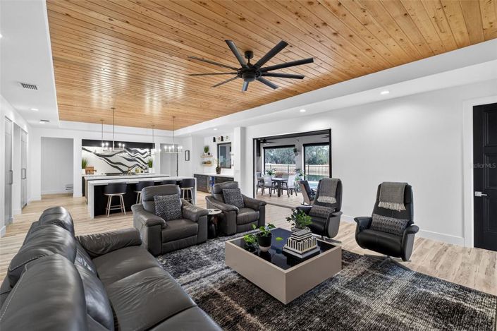 Image No.4-3 Bed House for sale