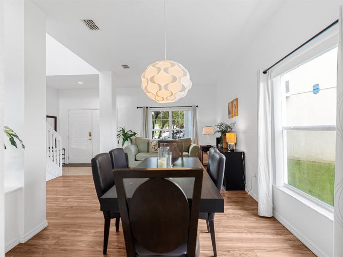 Image No.7-Maison de 4 chambres à vendre à Saint John