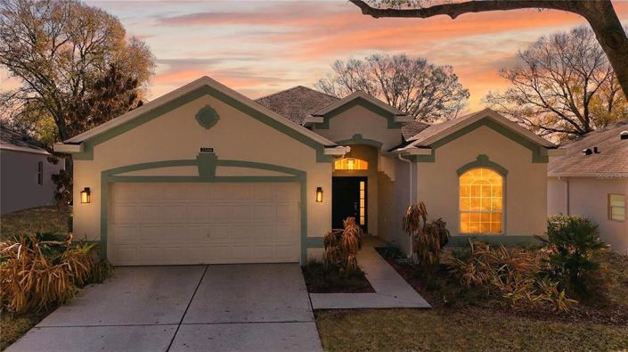 Image No.5-2 Bed House for sale