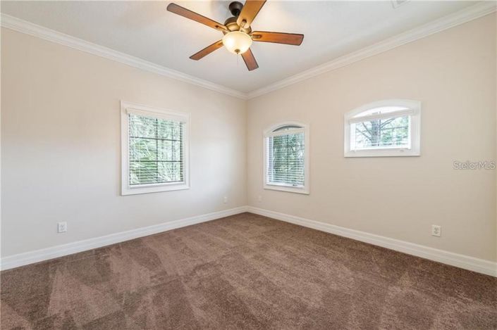 Image No.44-5 Bed House for sale