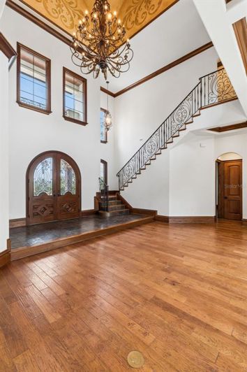 Image No.5-5 Bed House for sale