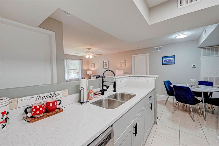 Image No.10-Appartement de 2 chambres à vendre à Saint John