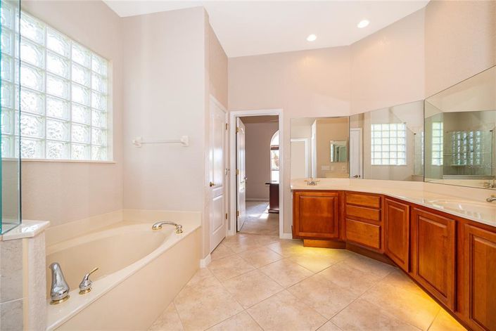 Image No.22-Maison de 4 chambres à vendre à Saint John