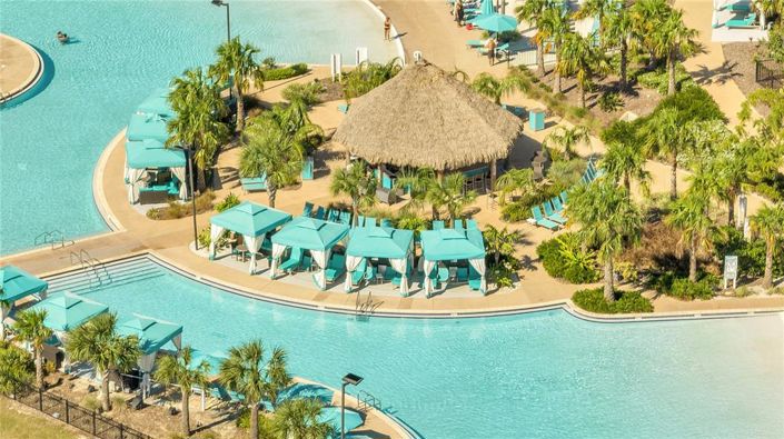 Image No.26-4 Bed Townhouse for sale