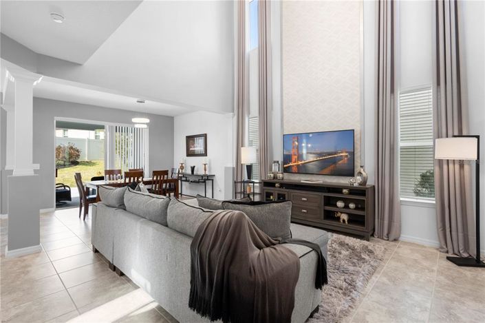 Image No.26-4 Bed House for sale