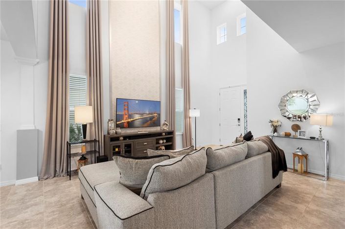 Image No.29-4 Bed House for sale