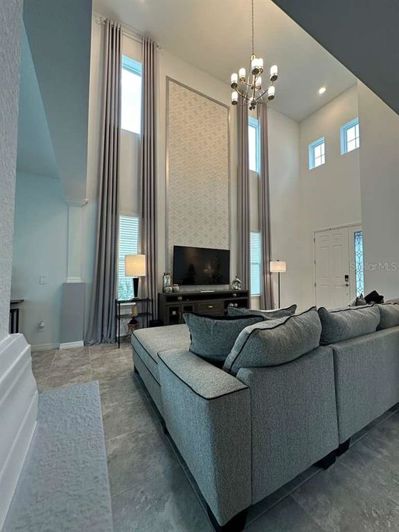 Image No.34-4 Bed House for sale