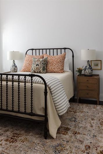 Image No.22-5 Bed House for sale