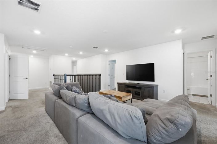 Image No.34-8 Bed House for sale