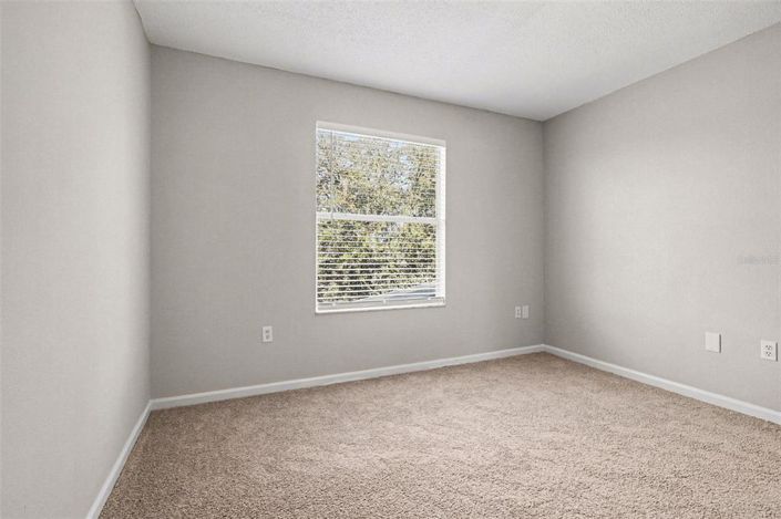 Image No.22-4 Bed House for sale