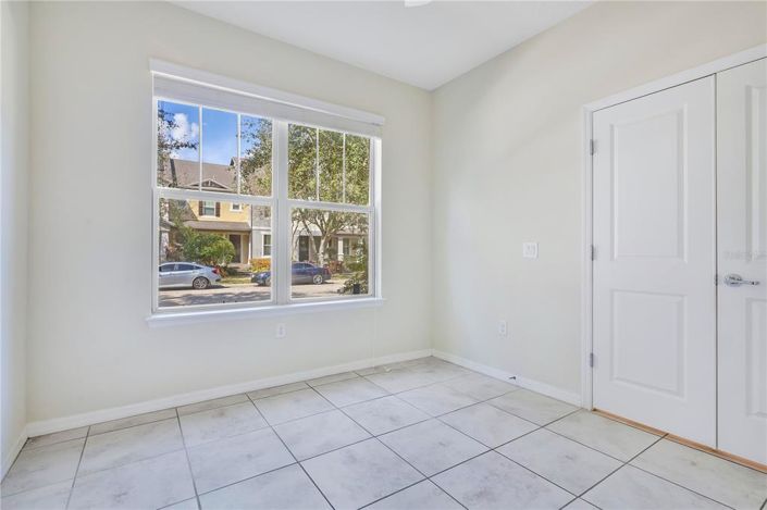 Image No.11-2 Bed Townhouse for sale