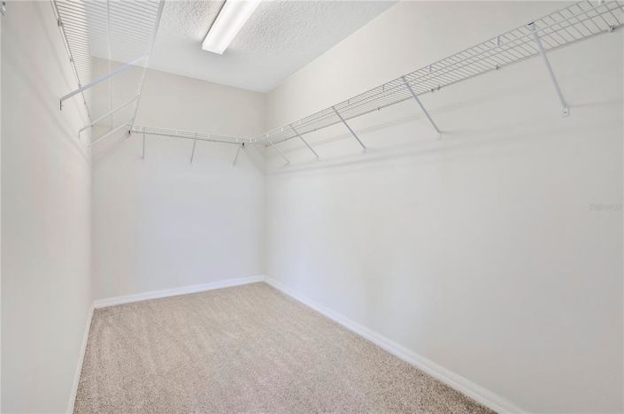 Image No.19-2 Bed Townhouse for sale