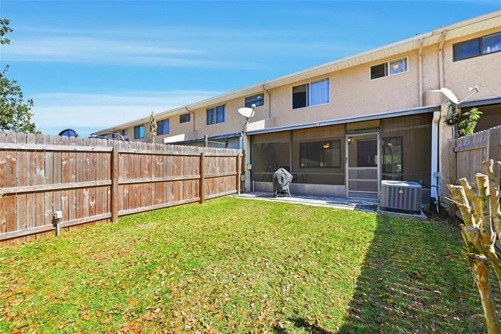 Image No.36-Maison de ville de 3 chambres à vendre à Saint John