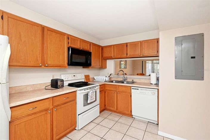 Image No.8-Maison de ville de 3 chambres à vendre à Saint John