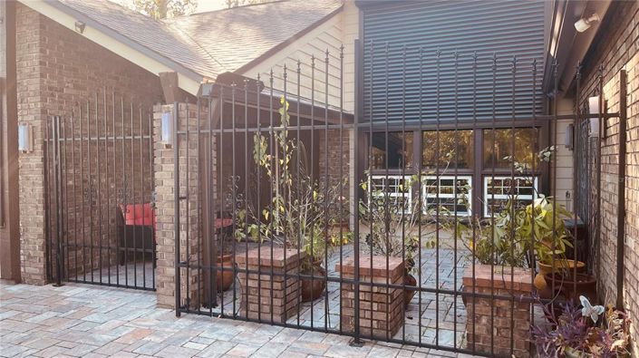 Image No.4-4 Bed House for sale