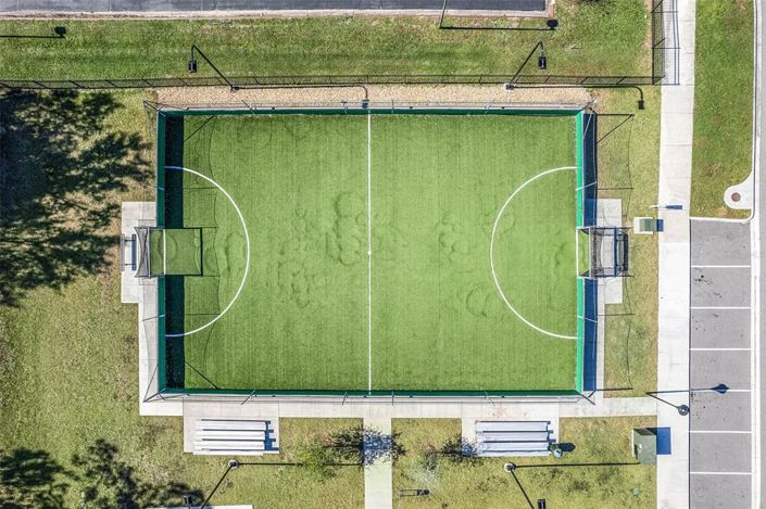 Image No.26-4 Bed Townhouse for sale