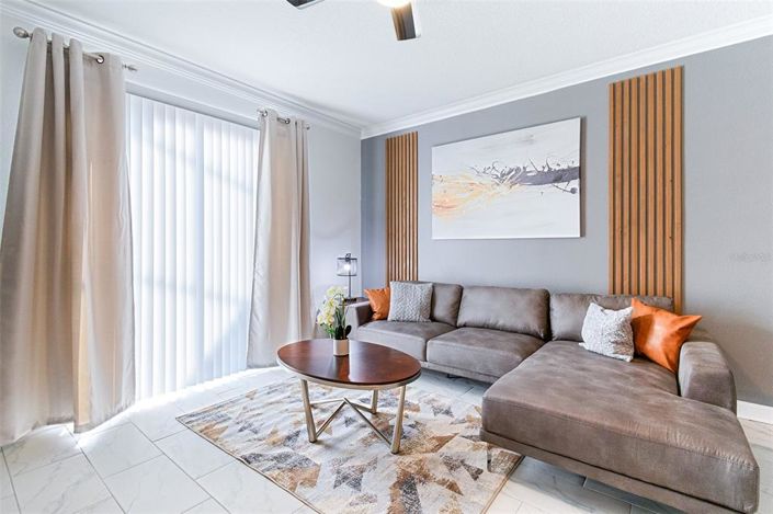 Image No.7-4 Bed Townhouse for sale