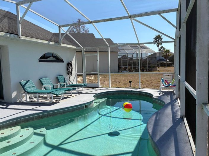 Image No.19-3 Bed House for sale