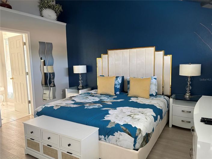 Image No.9-3 Bed House for sale