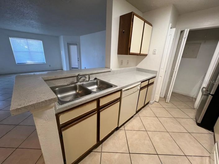 Image No.7-Appartement de 2 chambres à vendre à Saint John