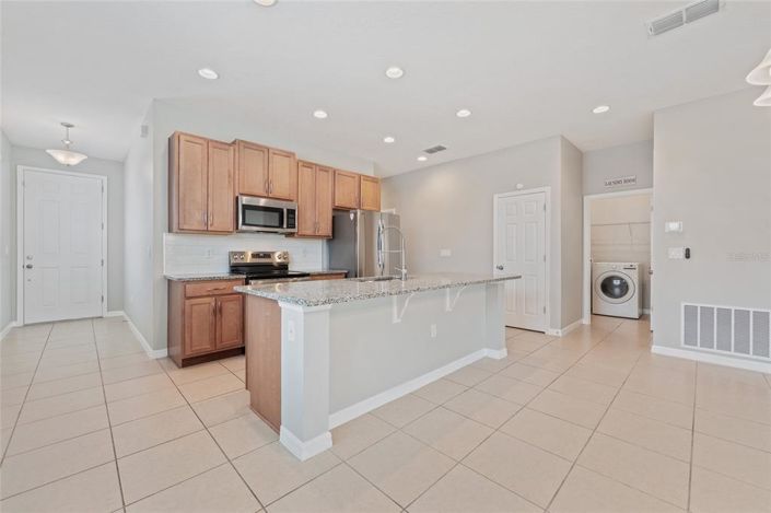 Image No.8-Maison de 4 chambres à vendre à Saint John