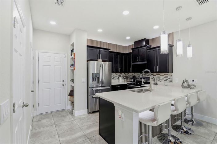 Image No.12-3 Bed Townhouse for sale