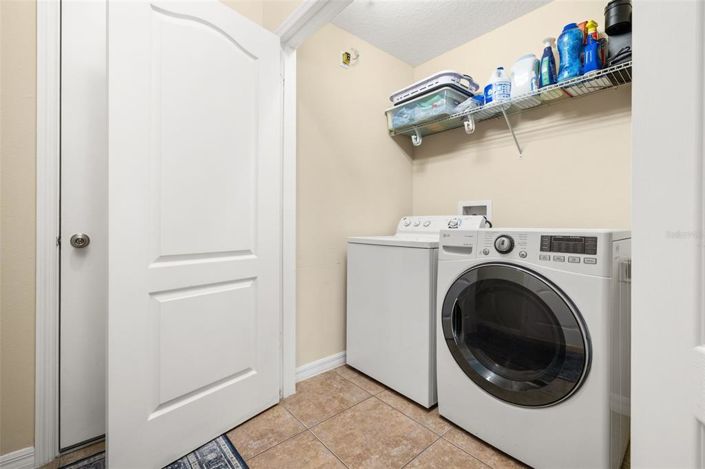 Image No.20-3 Bed Apartment for sale