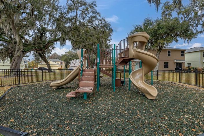 Image No.38-3 Bed Apartment for sale