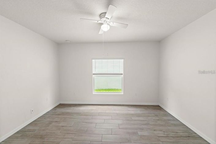 Image No.15-Maison de 4 chambres à vendre à Saint John